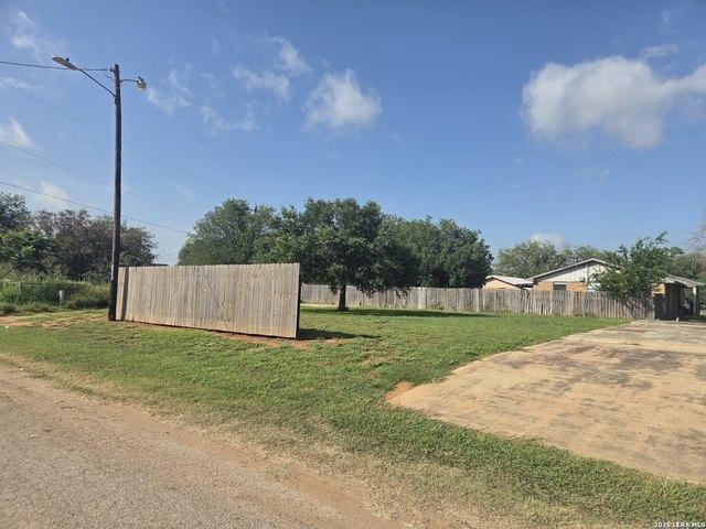 Land for sale in Pearsall, Texas