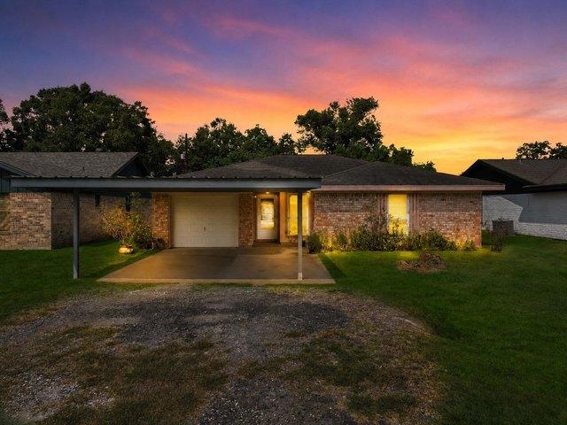 House for sale in Chambers, Texas