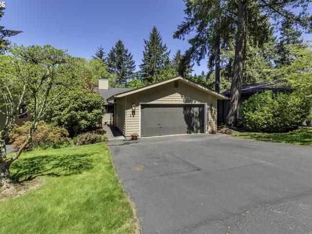 Townhouse for sale in Oregonia