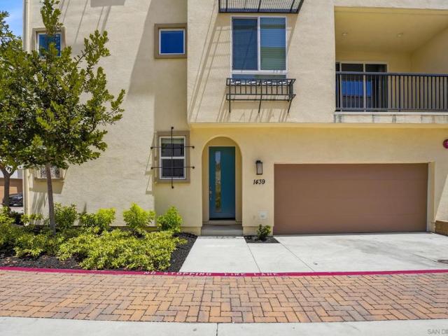 Townhouse for sale in Chula Vista, California