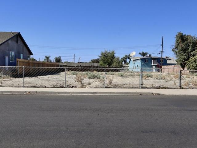 Land for sale in Visalia, Tulare County