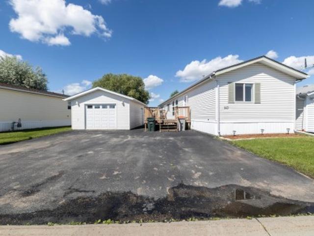 House for sale in Stony Plain, Alberta