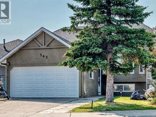 House for sale in Northwest, Alberta