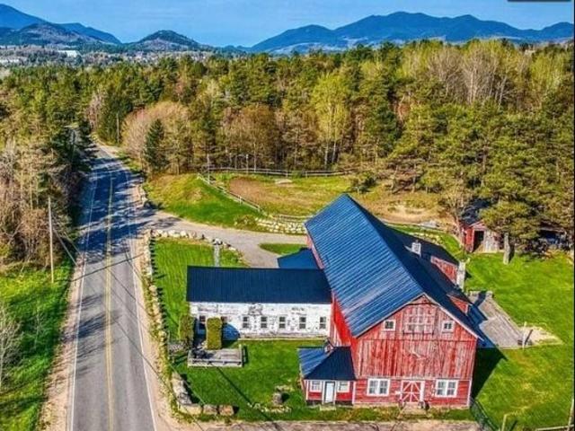 House for sale in Essex, New York