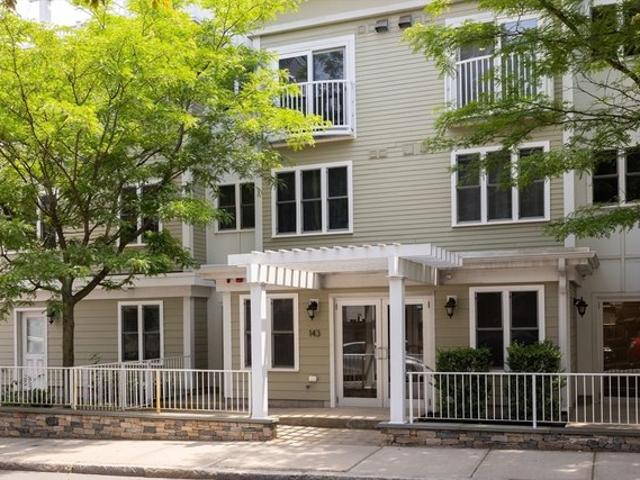 Condo for sale in Somerville, Massachusetts