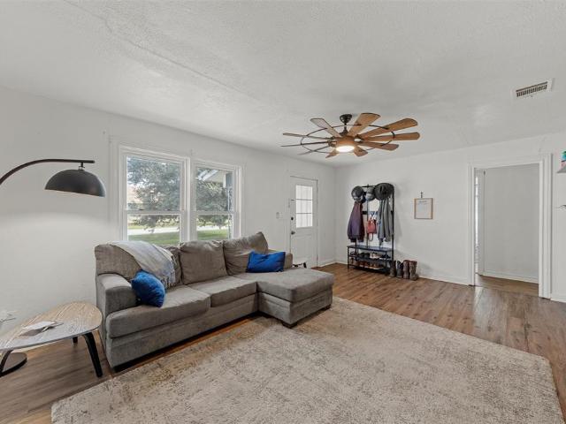 House for sale in Mount Calm, Texas