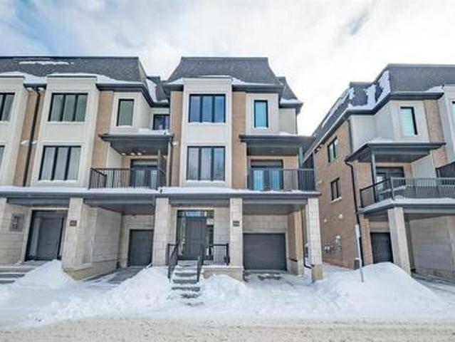Townhouse for sale in Cambridge, Ontario
