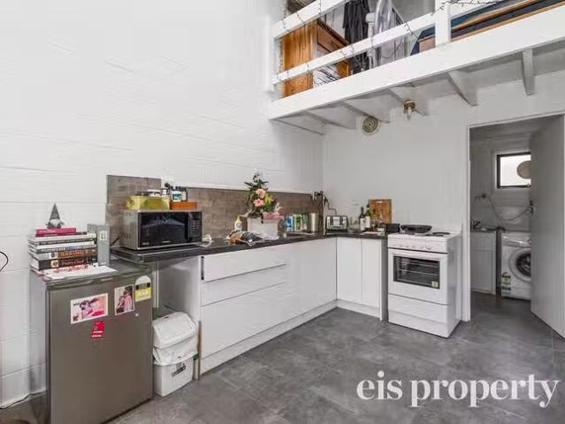 Apartment for rent in West Moonah