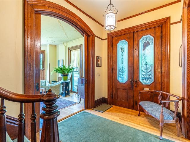 House for sale in New York