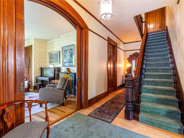 House for sale in New York
