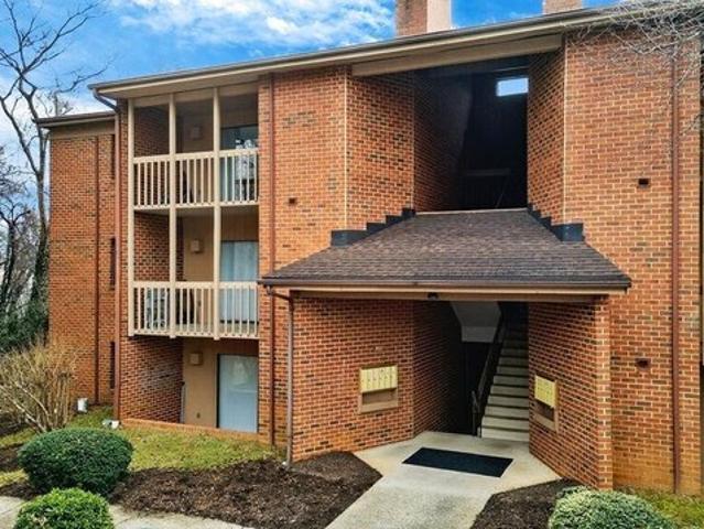 Condo for sale in Virginia
