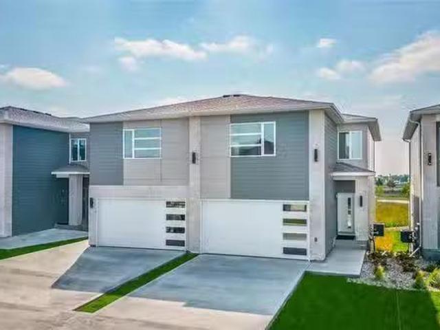 House for sale in East St. Paul, Manitoba