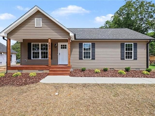 House for sale in Davidson, North Carolina