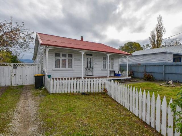 House for rent in Carterton, Carterton District