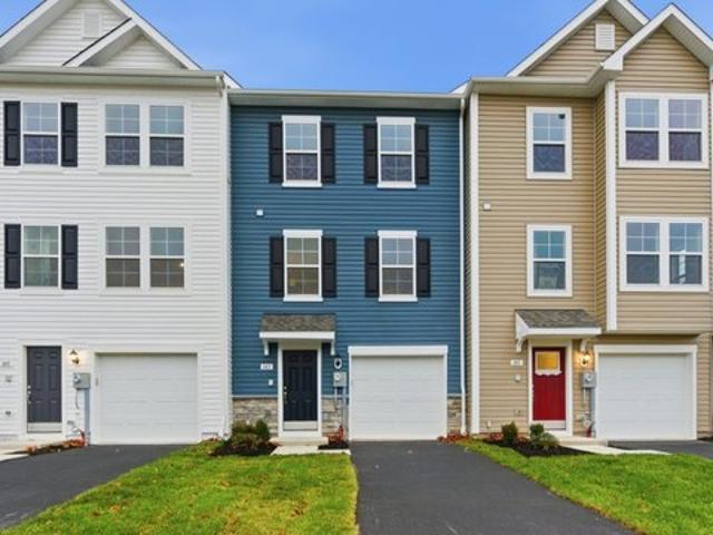 Townhouse for sale in Hanover, Pennsylvania
