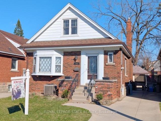 House for sale in Ancaster, Ontario