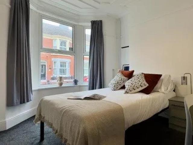 House for rent in Kensington, Calderstones