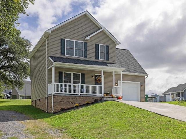 House for sale in Broadway, Rockingham County