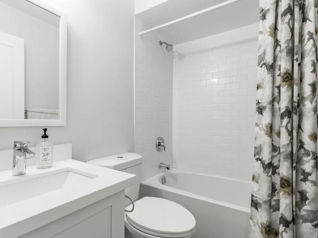 Apartment for rent in Georgina, Ontario