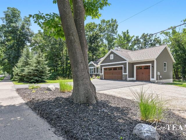 House for sale in Comstock Park, Michigan