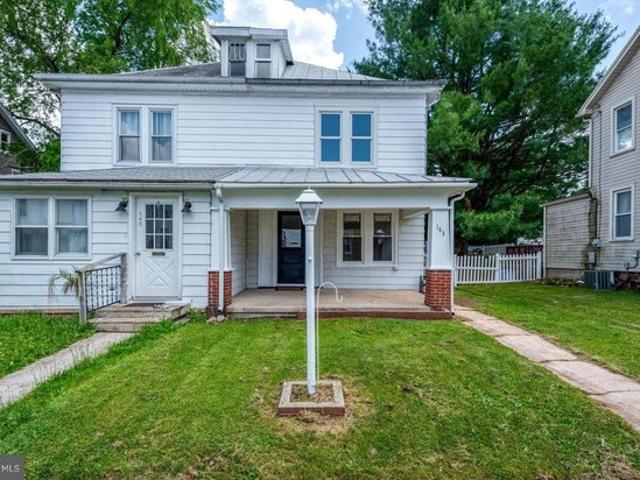 Townhouse for sale in Mount Wolf, Pennsylvania