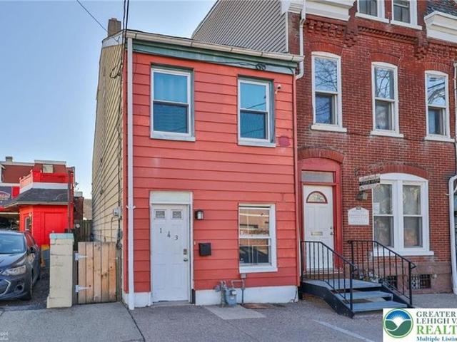 Townhouse for sale in Lehigh, Pennsylvania