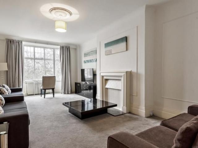 Apartment for rent in St. John's Wood, Greater London
