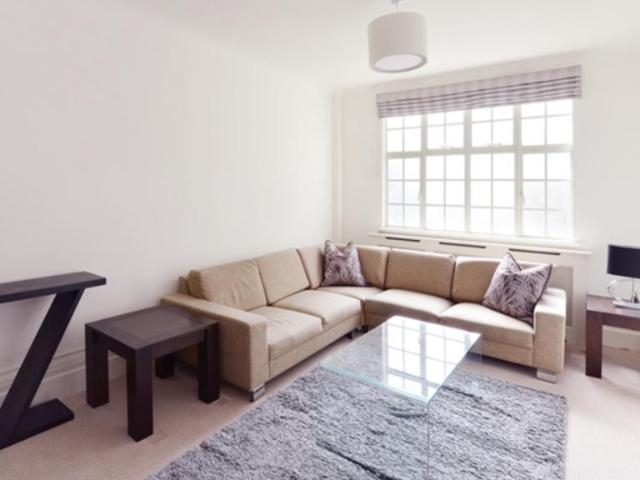 House for rent in St. John's Wood, Greater London