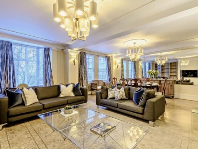 Apartment for rent in St. John's Wood, Greater London