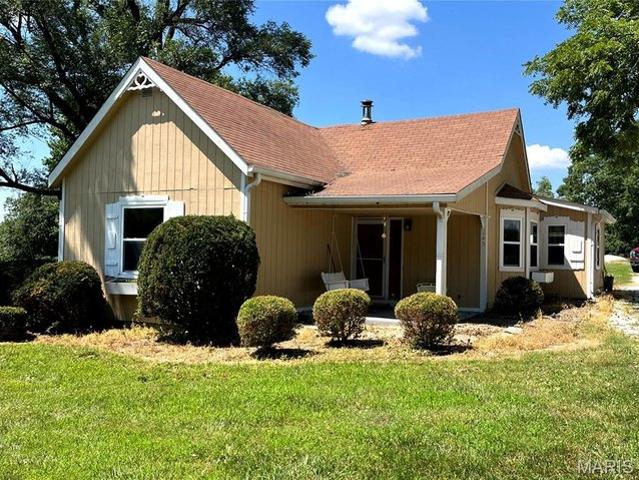 House for sale in Troy, Missouri
