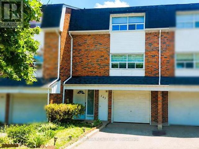 Townhouse for sale in Woburn, Ontario