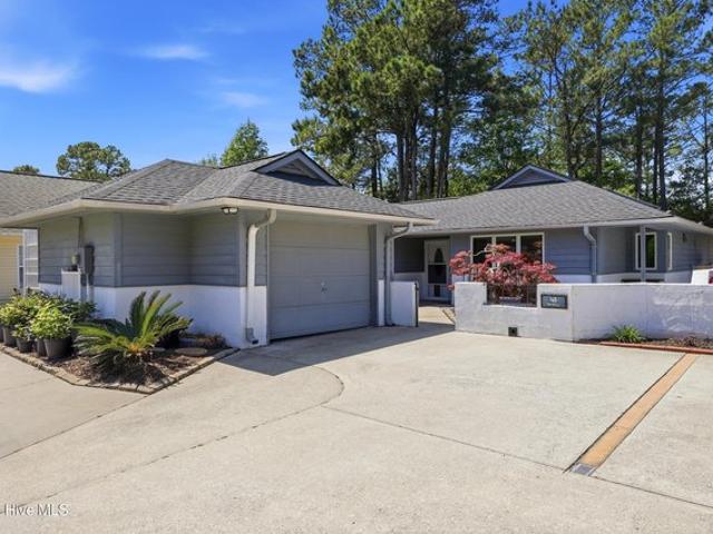House for sale in Hampstead, North Carolina