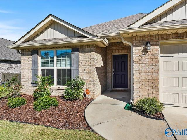 House for sale in New Market, Alabama