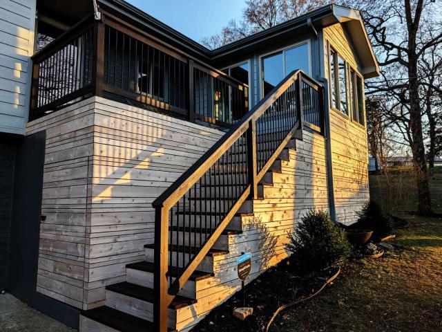 House for sale in Stone, Missouri