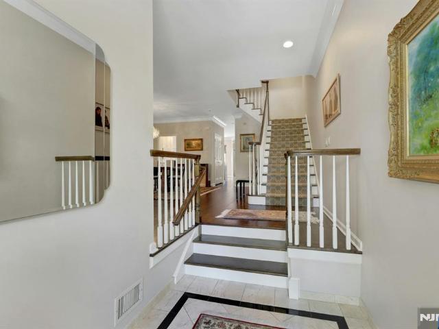 Townhouse for sale in Cresskill, New Jersey
