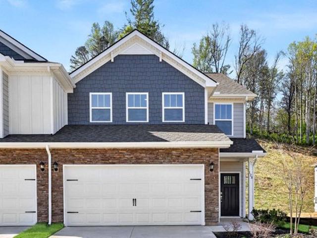 Townhouse for sale in Weaverville, North Carolina