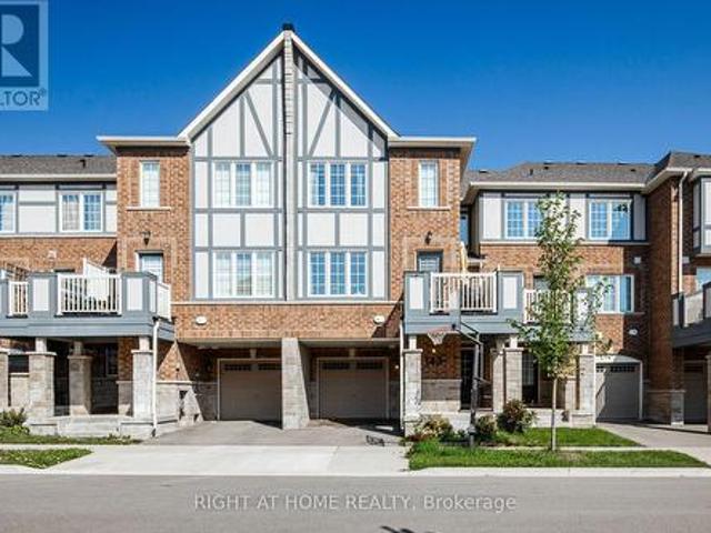 House for sale in Oakville, Ontario