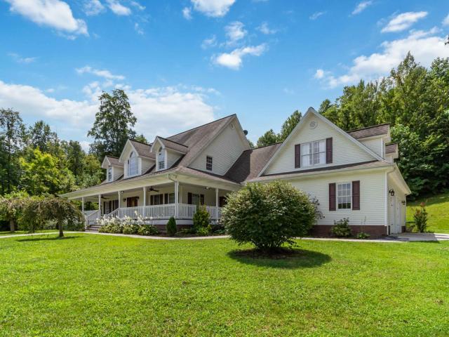 House for sale in Girdler, Kentucky