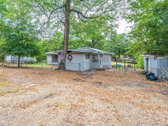 House for sale in Mabank, Kaufman County