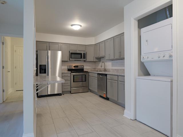 Condo for sale in Carol Stream, Illinois