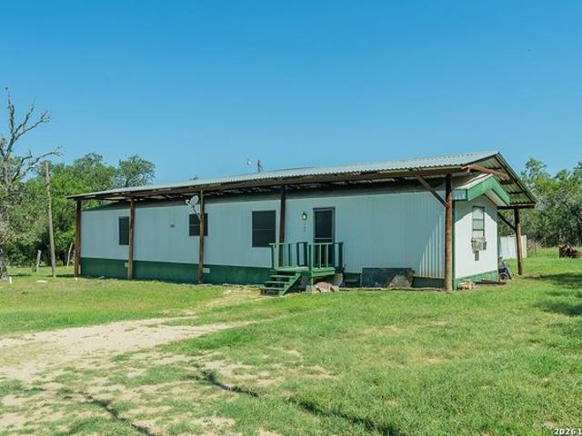 House for sale in Pipe Creek, Texas
