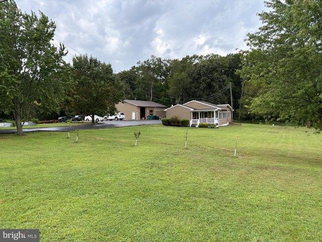 House for sale in Elmer, New Jersey