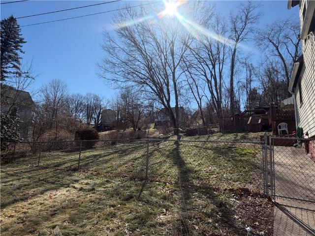 House for sale in Lyndora, Pennsylvania