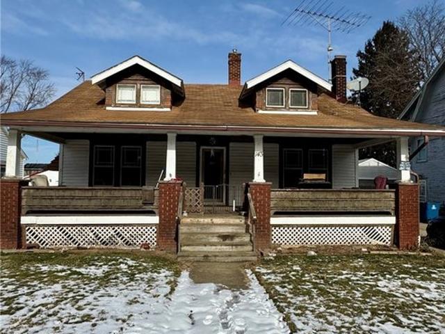 House for sale in Struthers, Ohio