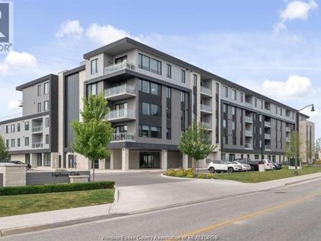 Condo for sale in Oldcastle, Ontario