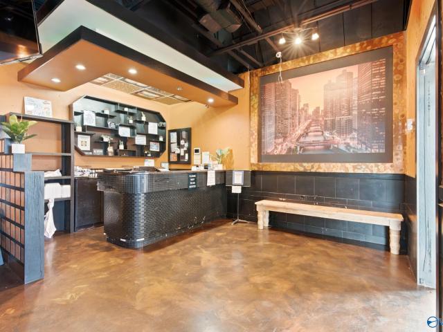 Commercial for sale in Guntersville, Alabama