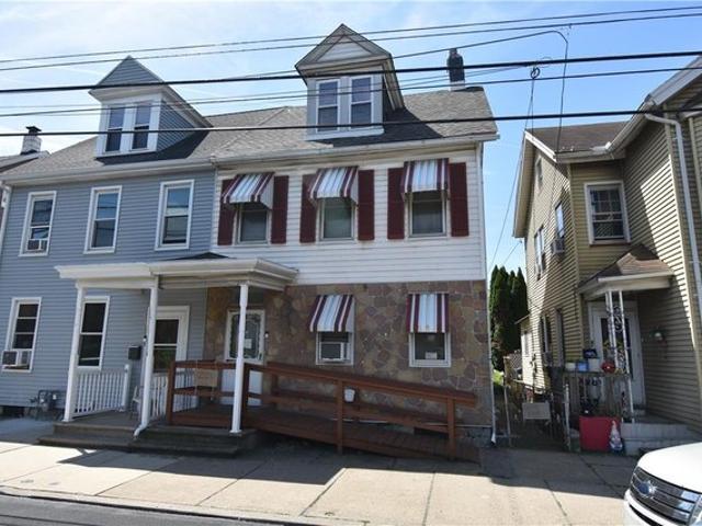 House for sale in Easton, Pennsylvania