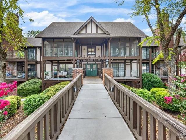 Condo for sale in Saint Charles, Missouri