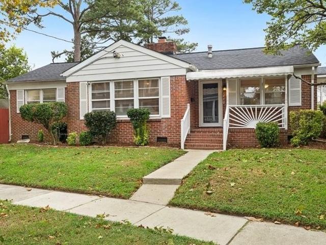 House for sale in Winona, Norfolk