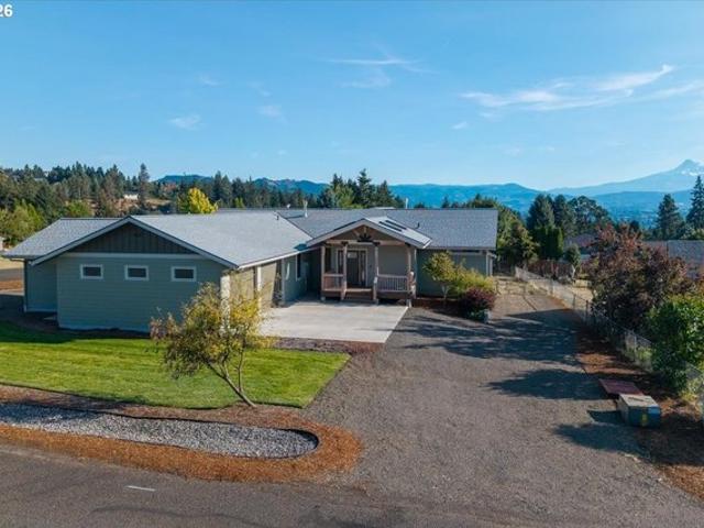 House for sale in White Salmon, Klickitat County